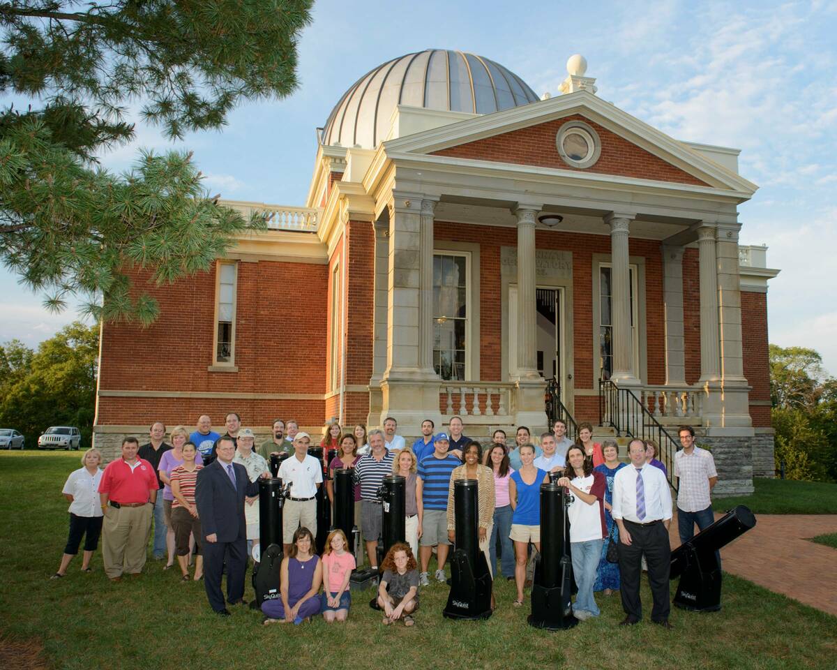 Group in front of the Observatory building